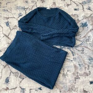 Olive & Oak Women’s S Mesh Skirt and Top set